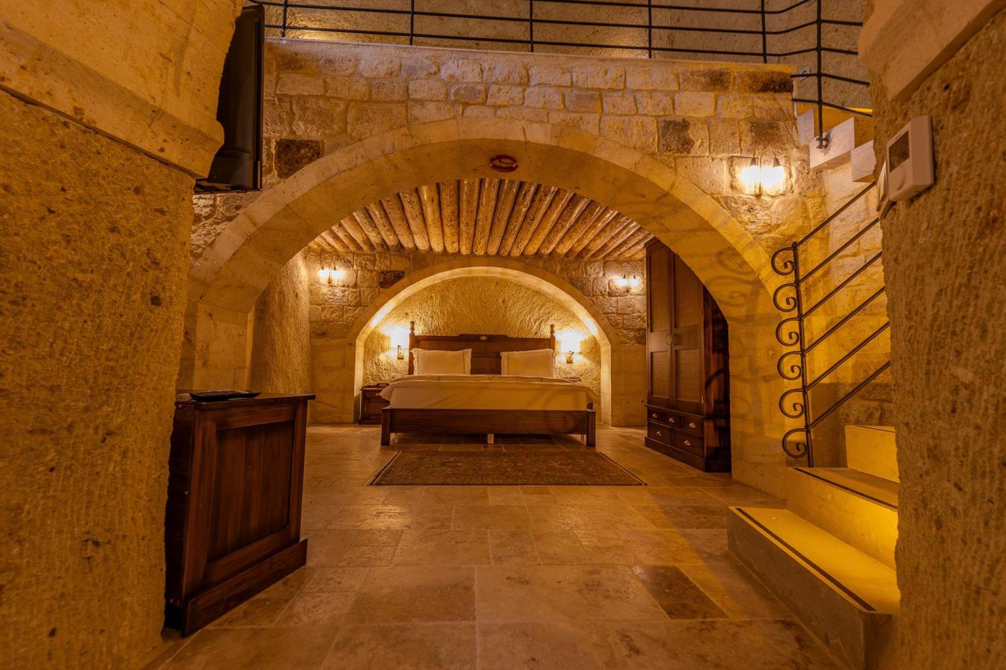 Seraphim Cave Suites & Spa Ürgüp Esterno foto